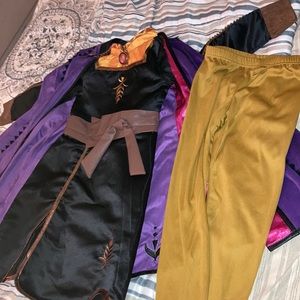 NYC Disney store Anna costume. Like new. Size 5/6.